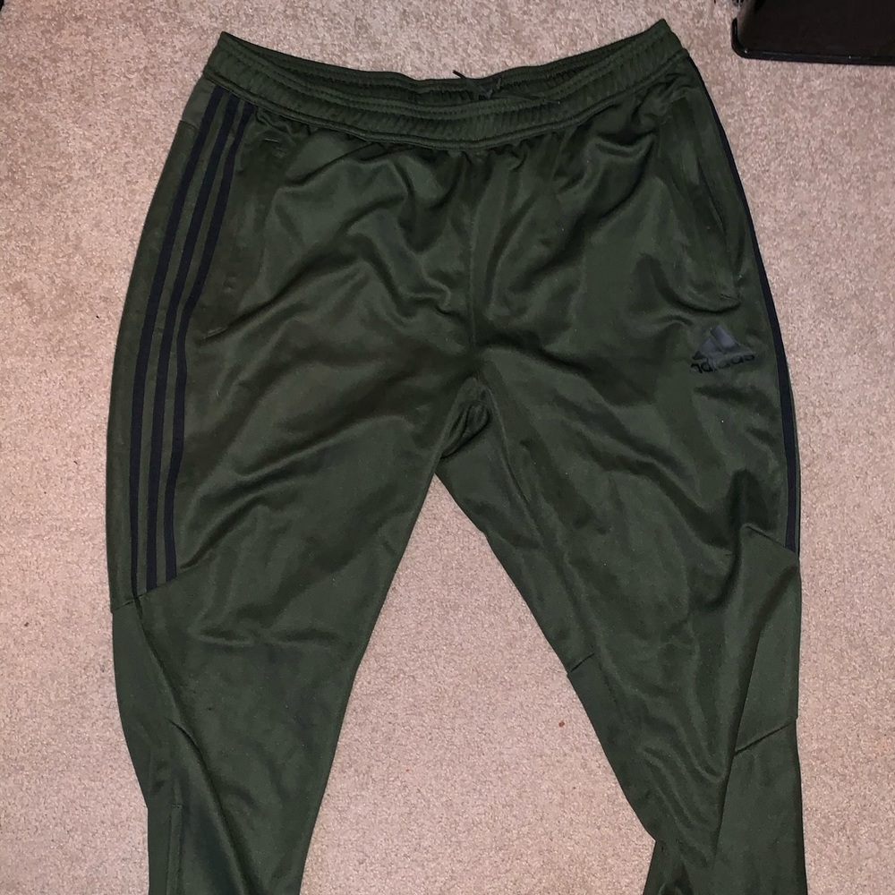Adidas Tiro Joggers/Sweatpants